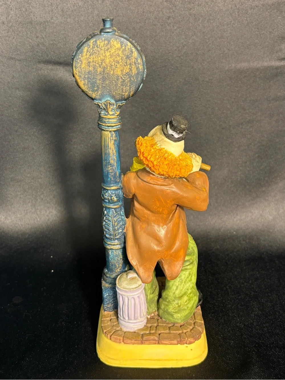 Castle Rein 70s Vintage Clown Playing Flute Street lamp Clock Vintage Ceramic***